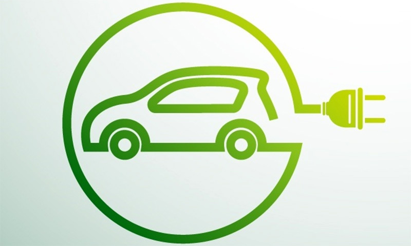 Electric/hybrid vehicle servicing